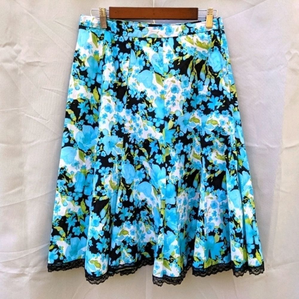 Dress Barn spring summer skirt size 4